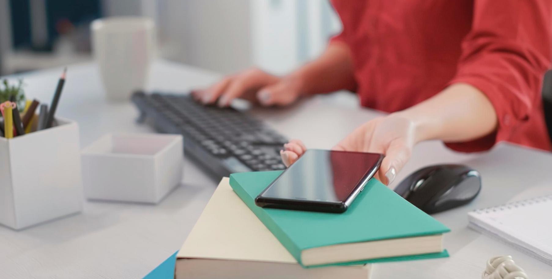 Moderne Webinar-Umgebung mit interaktiven Tools für Working Capital Schulungen